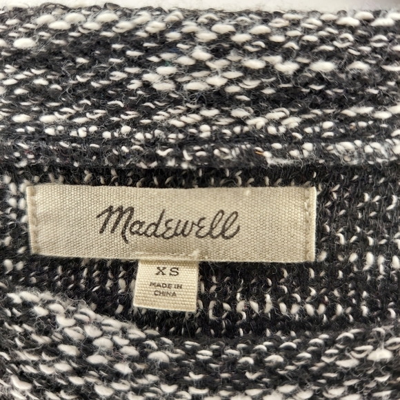 Madewell button shoulder light weight marbled sweater XS - Picture 4 of 13